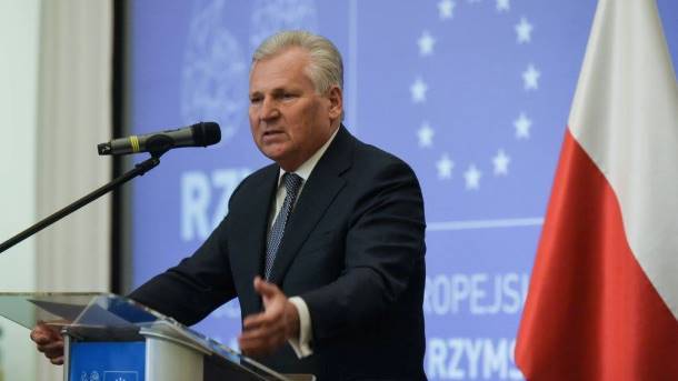 Cựu Tổng thống Ba Lan Alexander Kwasniewski nói về triển vọng của Ukraine