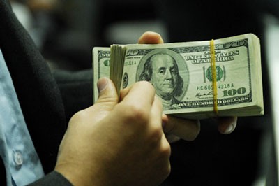 Kiều hối ào ạt "chảy về", dự trữ ngoại hối sớm đạt 50 tỷ USD
