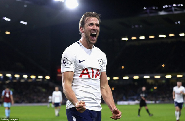 Đội hình xuất sắc nhất lượt đi Premier League 2017/18