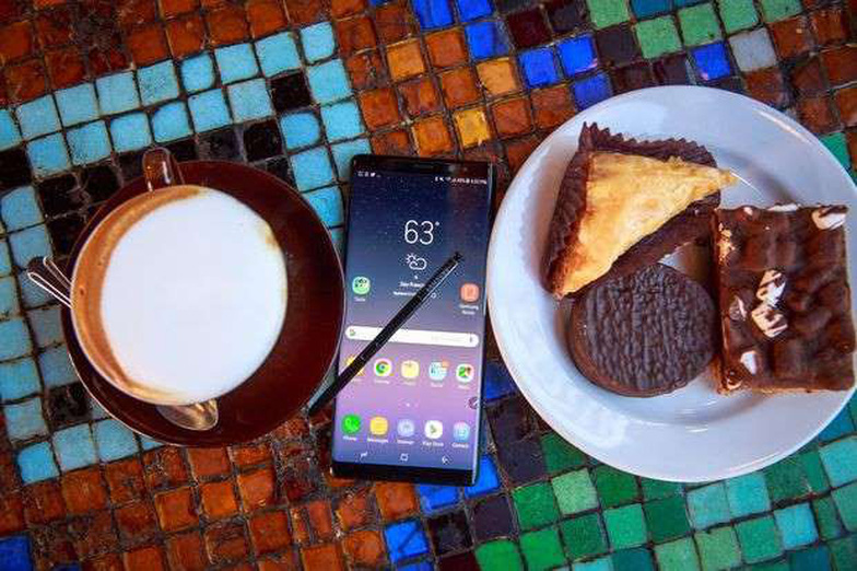 Điểm mặt 9 ‘anh tài' smartphone kháng nước