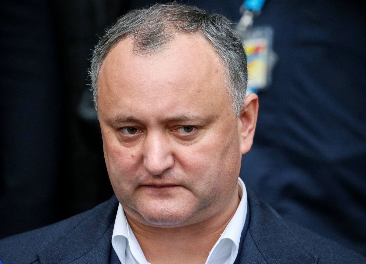Tòa án Hiến pháp ở Moldova đã đình chỉ quyền hạn của Tổng thống Dodon