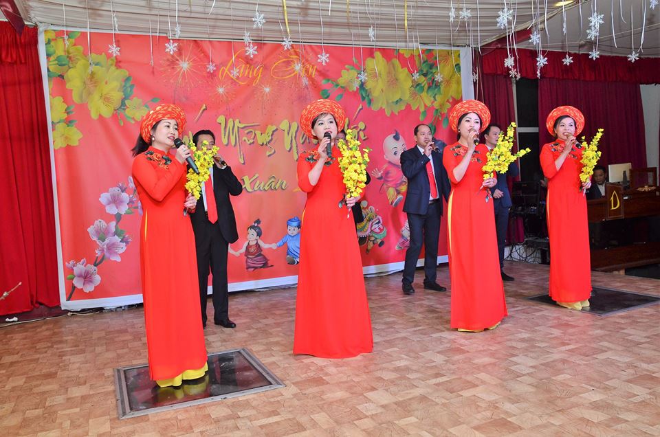 VTV4 đưa tin về người Việt tại Làng Sen đón năm mới Dương lịch 2018 tại nhà hàng Hương Sen