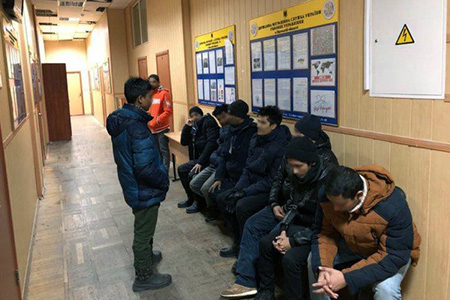 Chiến dịch chống nhập cư tại Kiev: Trục xuất gần 250 người nước ngoài bất hợp pháp