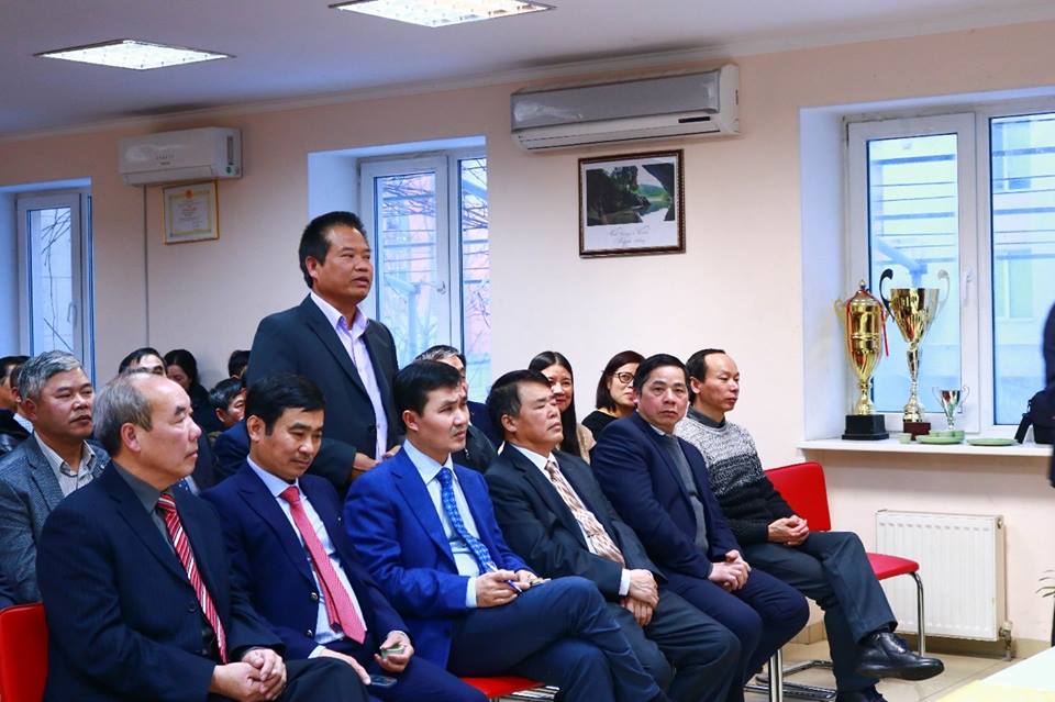 Đại sứ Nguyễn Anh Tuấn về thăm và làm việc với cộng đồng người Việt tại Odessa