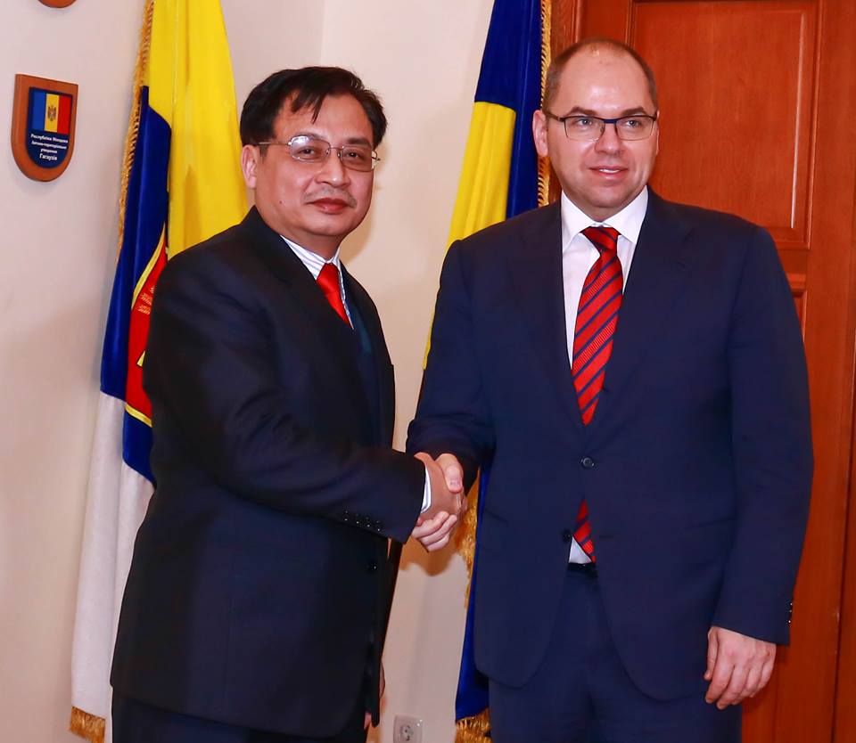 VTV4 đưa tin về chuyến công tác Odessa của Đại sứ Nguyễn Anh Tuấn cùng cán bộ Đại sứ quán