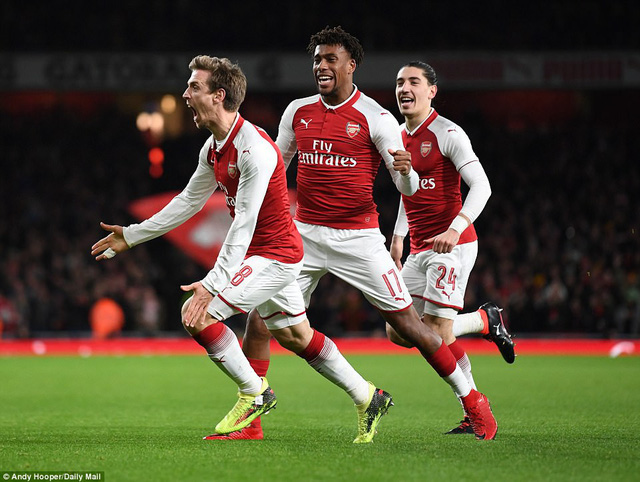 Vượt qua Chelsea, Arsenal vào chung kết League Cup gặp Man City