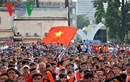 Lắp 10 màn hình ở phố đi bộ Nguyễn Huệ phục vụ khán giả xem U23 VN