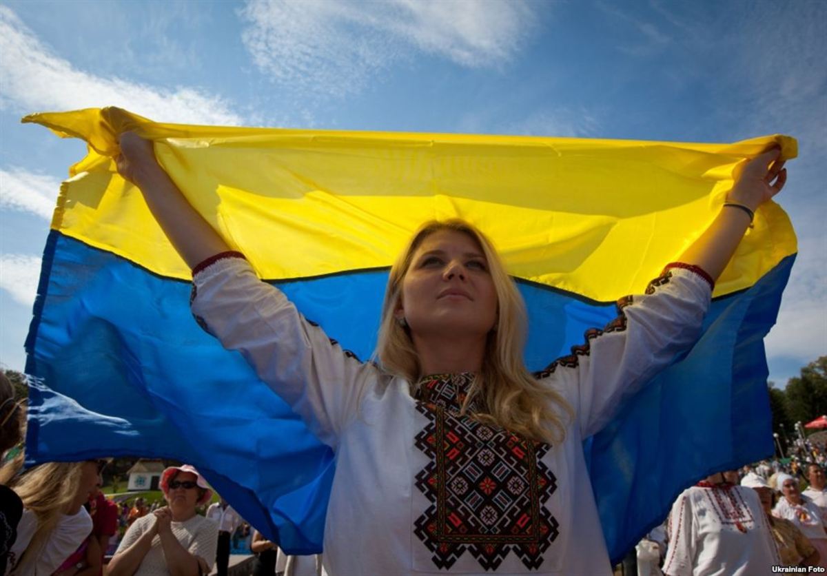 Bộ ngoại giao khởi động dịch vụ tự nguyện đăng ký của các công dân Ukraine khi du lịch ở nước ngoài