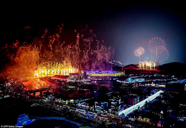 Lễ khai mạc Olympic mùa Đông 2018 hoành tráng, rực rỡ sắc màu