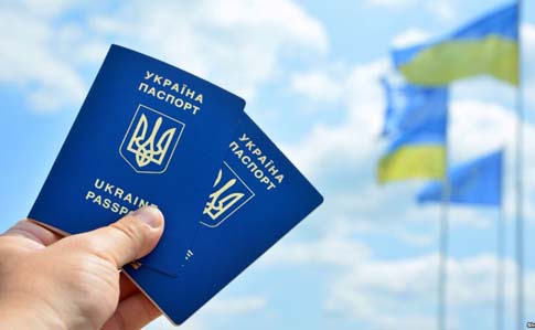 Trong 3 năm, 24 ngàn người từ chối quốc tịch Ukraine