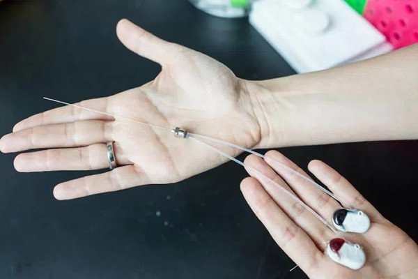 Kim siêu nhỏ đưa thuốc tới mọi ngóc ngách trong não