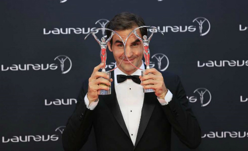 Federer đoạt cú đúp và lập kỷ lục ‘Oscar Thể thao’