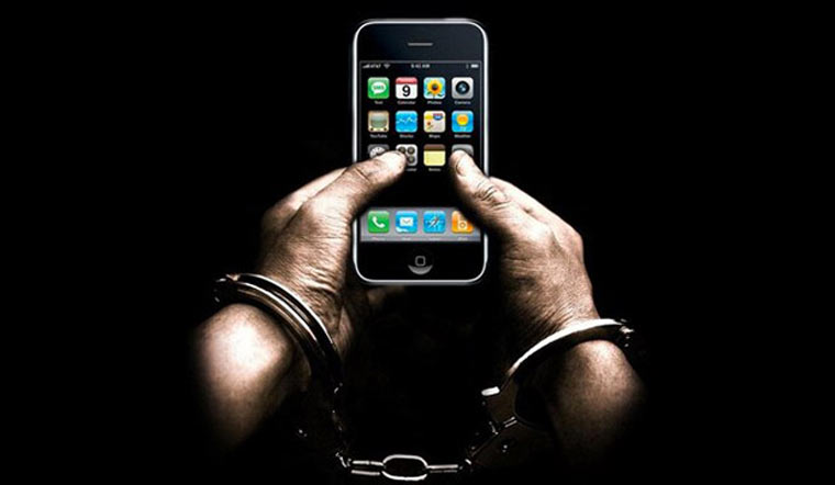 Con trai Thứ trưởng Bộ giáo dục Ukraine bị quản thúc tại gia vì tội trấn cướp