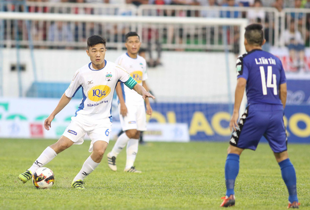 V-League ngày khai mạc suýt quá tải vì dàn sao U23 Việt Nam