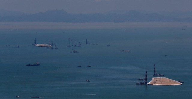 Trung Quốc mở cửa cầu trên biển dài nhất thế giới, nối Hongkong và Macau