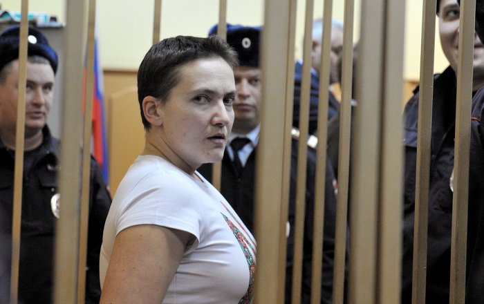 Savchenko yêu cầu Lutsenko không ngăn cản cô hoạt động chính trị