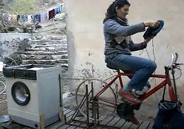 Chiếc máy giặt không cần cắm điện