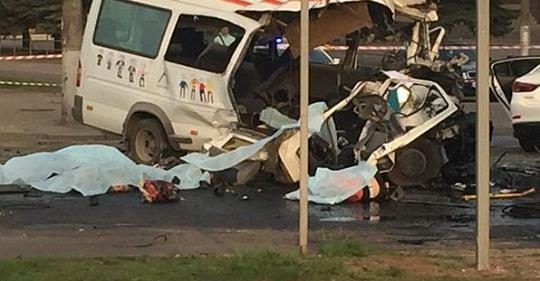 Krivoy Rog: Tai nạn giao thông kinh hoàng, 8 người thiệt mạng, 10 người bị thương