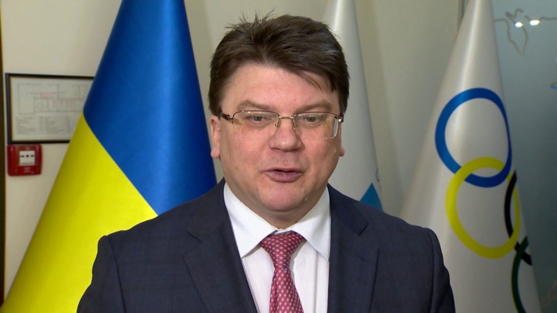 Bộ tuổi trẻ và thể thao Ukraine hủy lệnh cấm các vận động viên thi đấu ở Nga