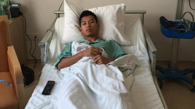 Đạp gãy xương đối thủ, cầu thủ Than Quảng Ninh nhận án “phạt nguội” từ VFF
