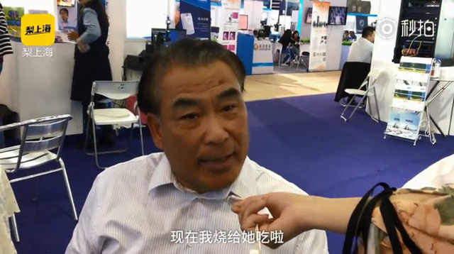 Trung Quốc chế tạo thành công Robot biết nấu ăn