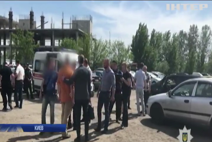 Kiev: Các cán bộ và nhân viên an ninh bị bắn