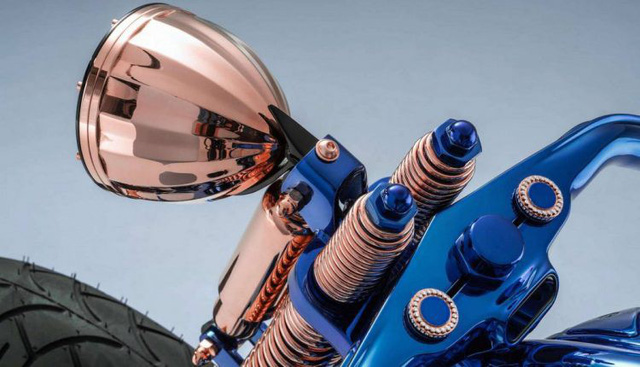 Harley-Davidson Blue Edition: "Quái thú" mô tô có giá đắt hơn cả một siêu xe Ferrari