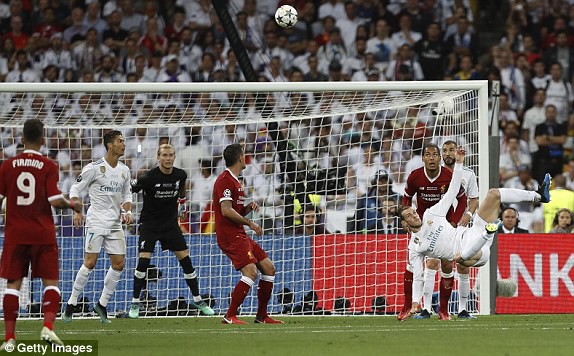 Real Madrid 3-1 Liverpool: Cú đúp của Gareth Bale