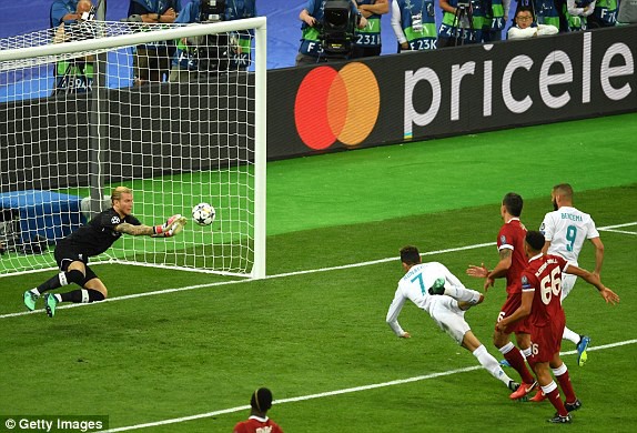 Real Madrid 3-1 Liverpool: Cú đúp của Gareth Bale