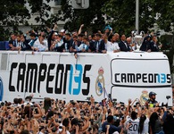 Biển người chào đón Real Madrid sau chức vô địch Champions League