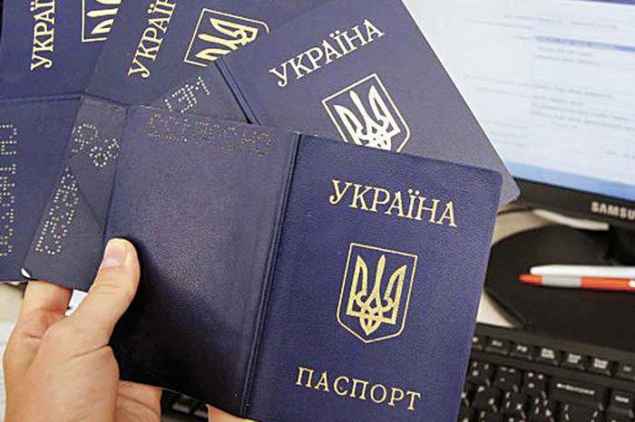 Những đòi hỏi mới đối với người nước ngoài khi nhận quốc tịch Ukraine