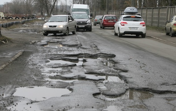 Ukraine lọt vào nhóm 10 nước có đường giao thông tồi nhất thế giới