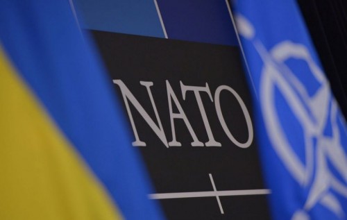 Vì NATO, Ukraine thay đổi Hiến pháp