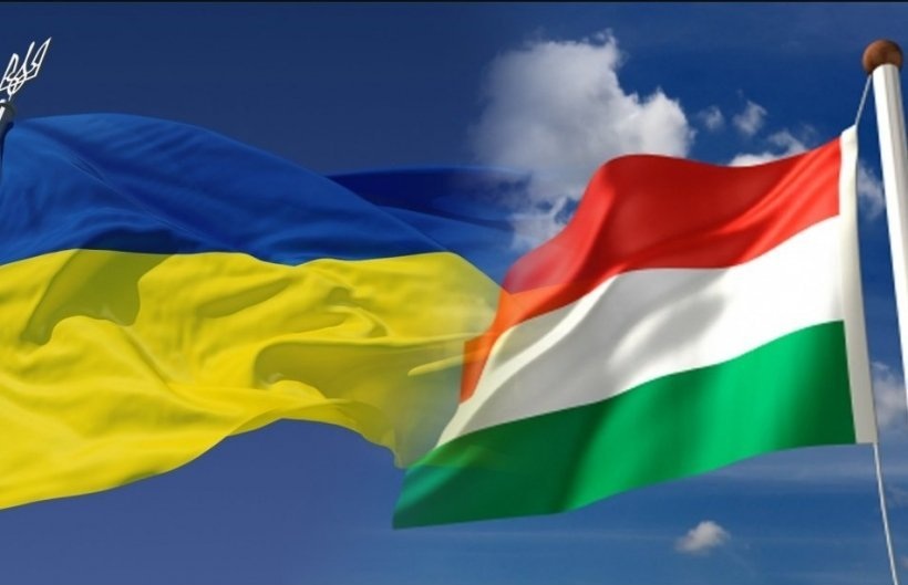 Ukraine và Hungari thỏa thuận về luật bê bối giáo dục