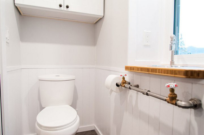 Ngôi nhà xe siêu nhỏ, dài chỉ 7 mét, diện tích 24m2, có thể giữ ấm cả trong mùa đông khắc nghiệt nhất