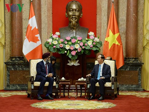 Chủ tịch nước Trần Đại Quang tiếp Bộ trưởng Quốc phòng Canada