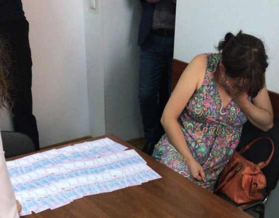 Cherkasi: Mẹ bán con mới sinh với giá 140 ngàn grip