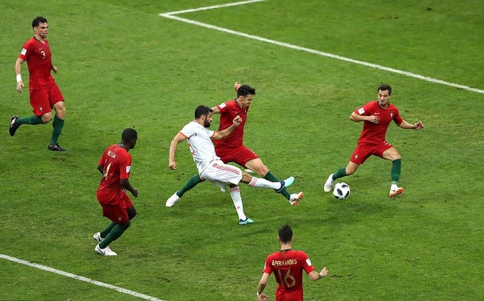Bồ Đào Nha 3-3 Tây Ban Nha, bảng B FIFA World Cup™ 2018: Ronaldo lập hat-trick trong trận cầu mãn nhãn