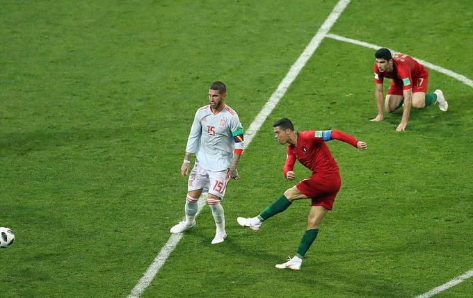Bồ Đào Nha 3-3 Tây Ban Nha, bảng B FIFA World Cup™ 2018: Ronaldo lập hat-trick trong trận cầu mãn nhãn