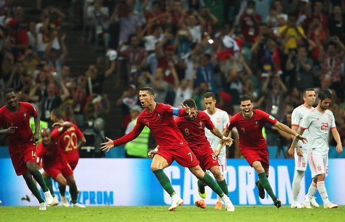 Bồ Đào Nha 3-3 Tây Ban Nha, bảng B FIFA World Cup™ 2018: Ronaldo lập hat-trick trong trận cầu mãn nhãn