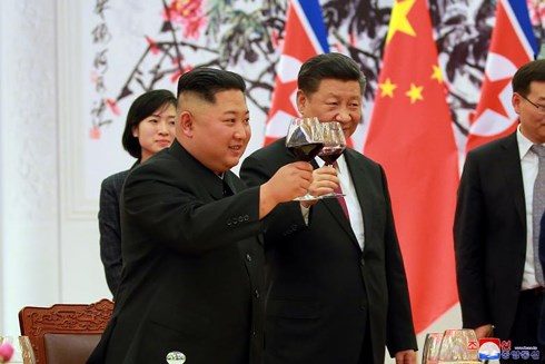 Trung – Triều “bắt tay” gửi thông điệp đến Mỹ