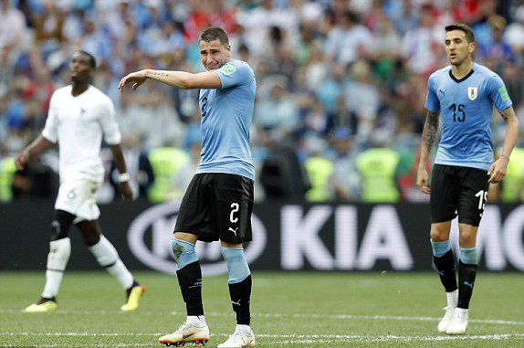 Pháp vào bán kết World Cup sau 12 năm