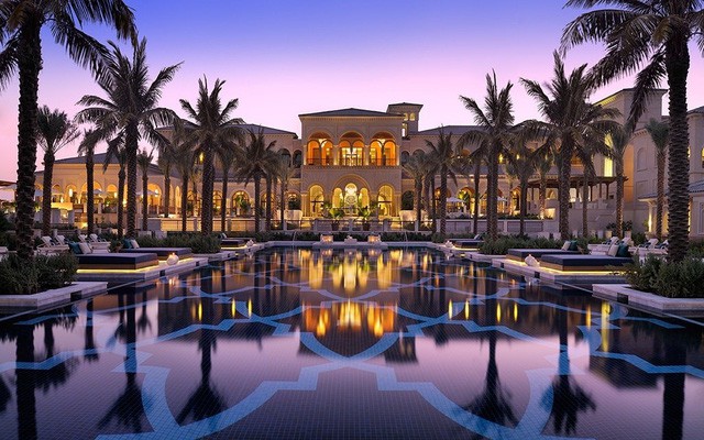 Du lịch Dubai - “cỗ máy in tiền” Trung Đông: Luật lệ hà khắc, sa mạc nóng bỏng, nhưng vẫn đều đặn đem về hàng tỷ đô
