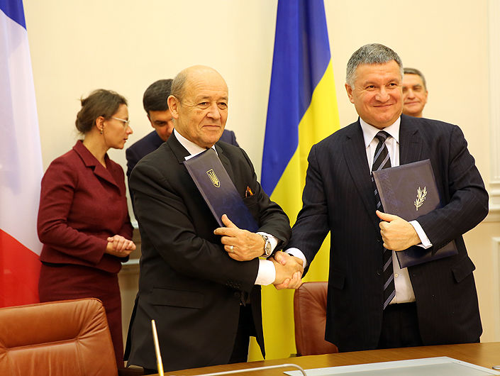 Bộ nội vụ Ukraine ký hợp đồng mua 55 máy bay lên thẳng của Pháp