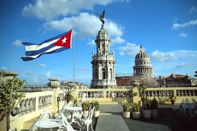 Cuba từ chối chủ nghĩa Cộng sản và có thể cho phép kết hôn đồng giới