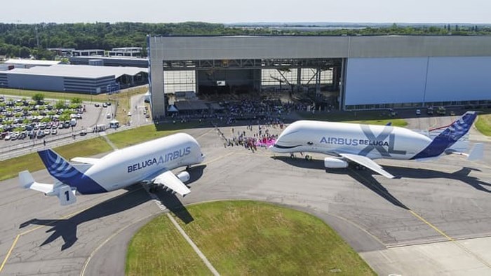 Chiêm ngưỡng máy bay cá voi khổng lồ Airbus vừa ra mắt