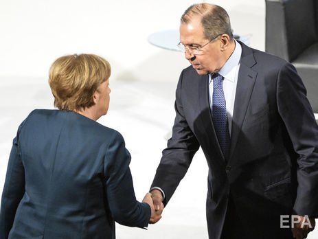 Thủ tướng Đức Merkel bàn về tình hình Ukraine với Bộ trưởng ngoại giao Nga Lavrov
