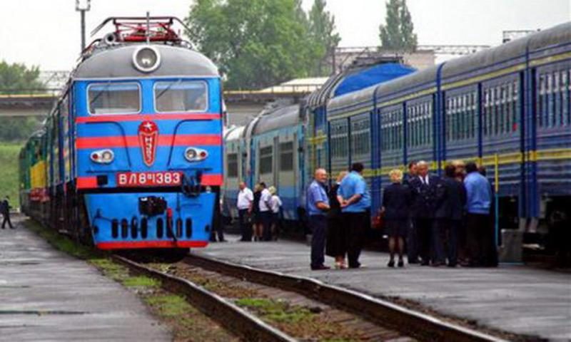 Odessa: Bắt nhóm nhân viên đường sắt trộm cắp ngũ cốc từ các toa tàu