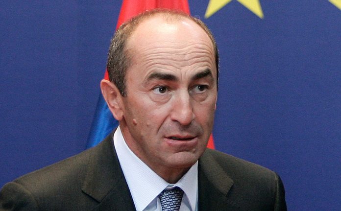 Cựu Tổng thống Armenia bị bắt