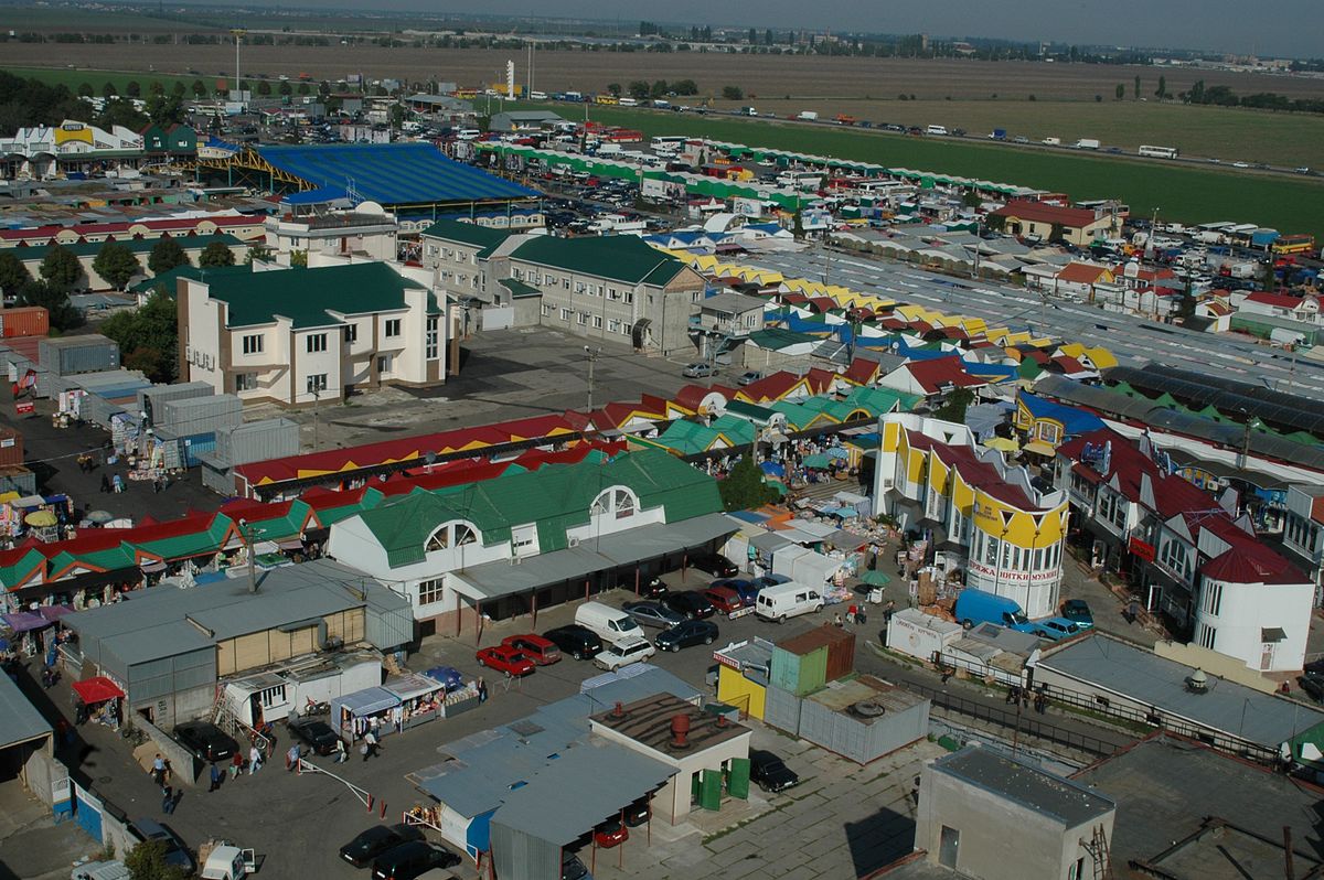 Các tiểu thương chợ Cây số 7 Odessa biểu tình, cảnh sát phong tỏa đường giao thông